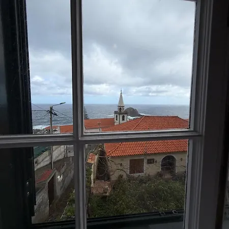 Casa Da Torre * Porto Moniz