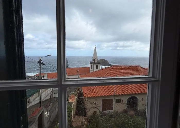 Casa Da Torre * Porto Moniz